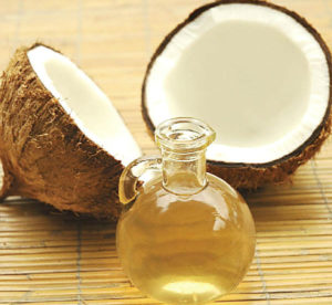 Ulei de cocos, 6 întrebuințări pe care le are în cosmetică
