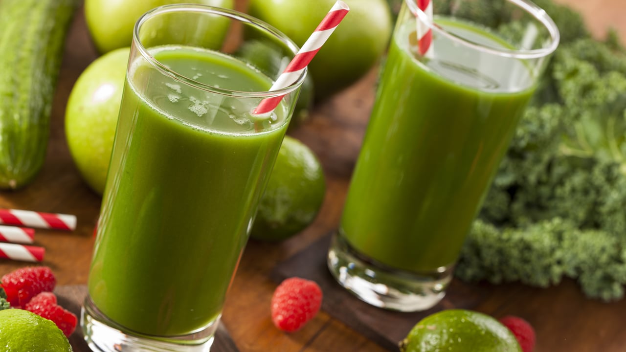 5 sfaturi pentru o detoxifiere cu smoothie verde | terapiesicoaching.ro