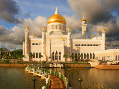 Brunei, domiciliul opulenței dusă la extrem